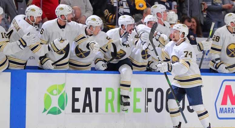 Sabres-Devils