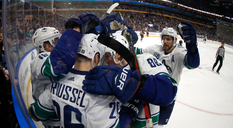 Sabres-Canucks