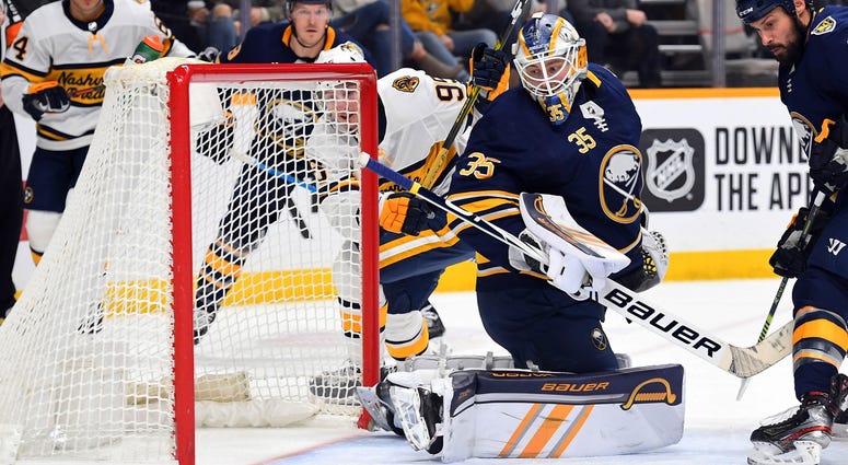 Sabres-Predators