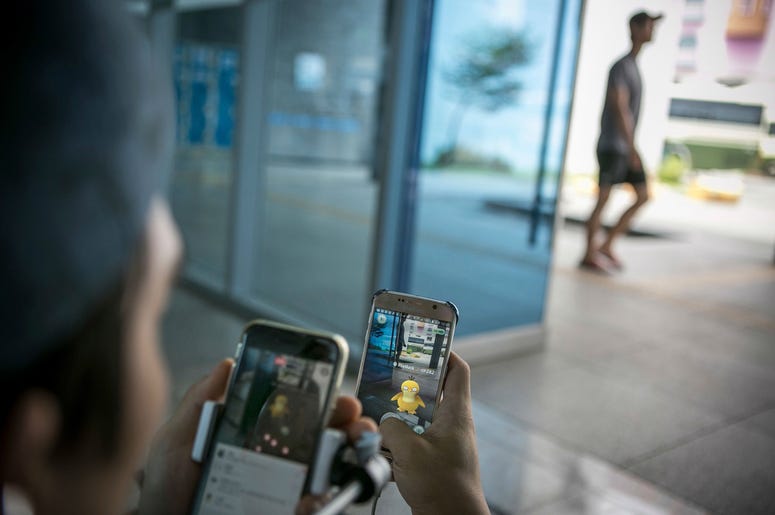 One man played Pokemon Go on 8 different phones. One man played Pokemon Go on 8 different phones.