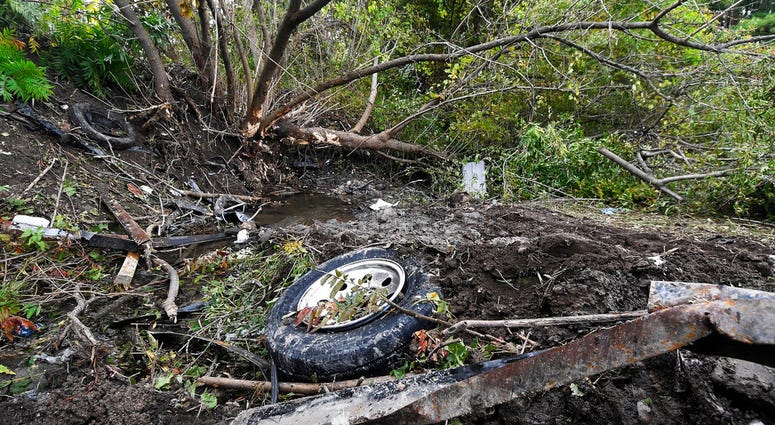 Debris after fatal limo crash