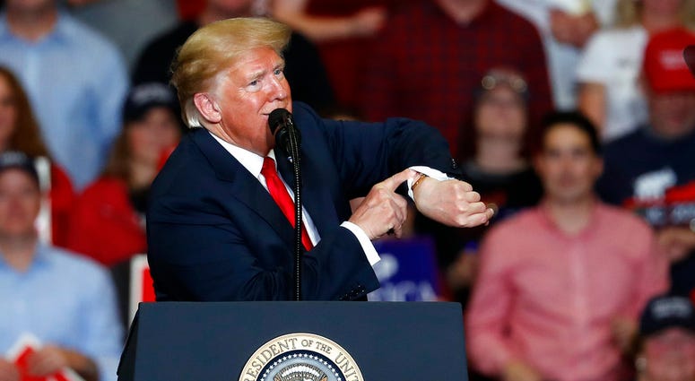 Trump at campaignr ally