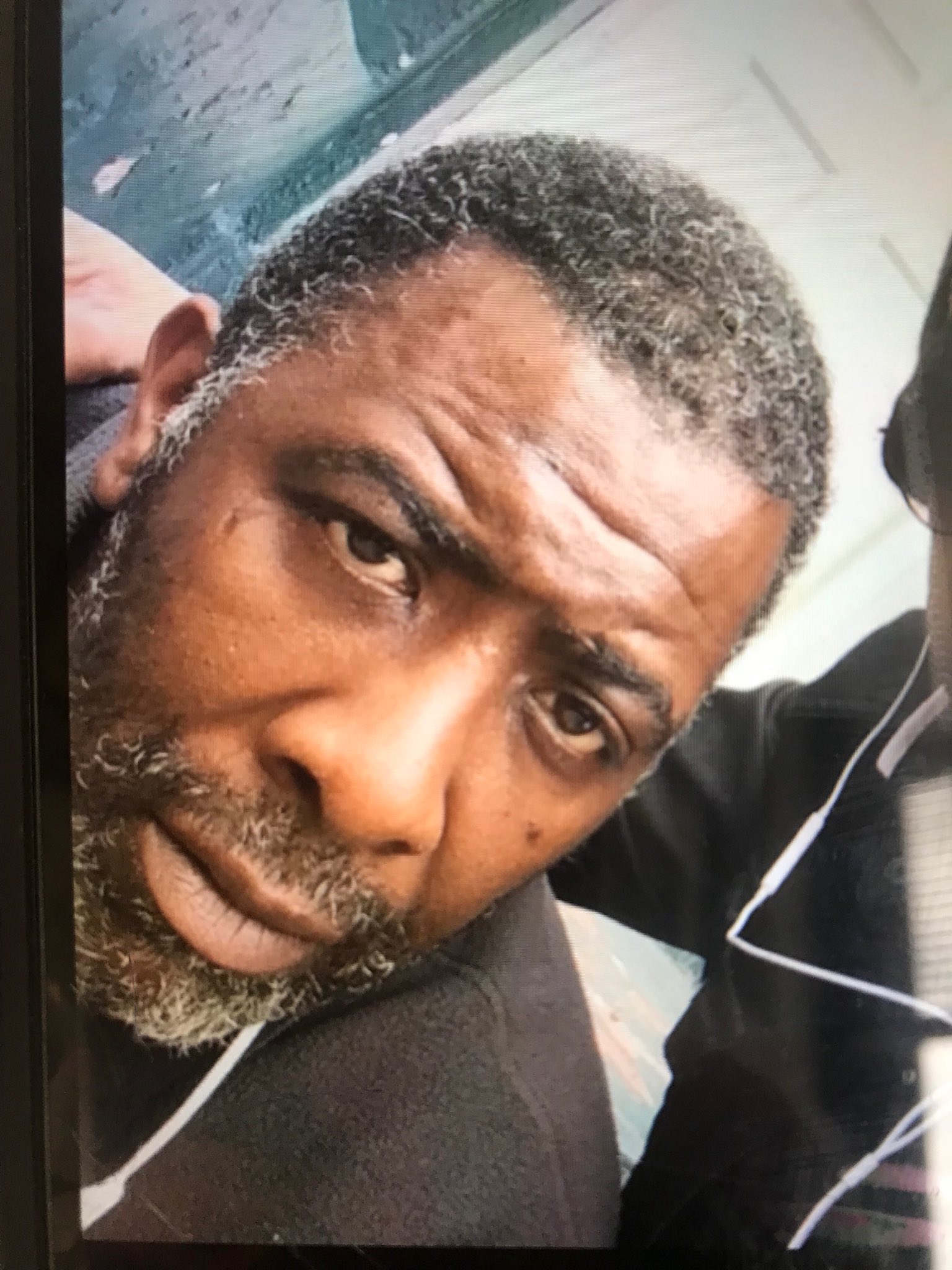 The family of Ralph Nimmons asks the Brooklyn DA to investigate his death for possible manslaughter charges. Nimmons died when employees of a Stop &Shop store allegedly fatally attacked him when they thought he was shop lifting The family of Ralph Nimmons asks the Brooklyn DA to investigate his death for possible manslaughter charges. Nimmons died when employees of a Stop &Shop store allegedly fatally attacked him when they thought he was shop lifting.