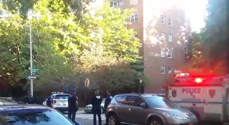 Scene of prisoner escape in Queens Scene of prisoner escape in Queens