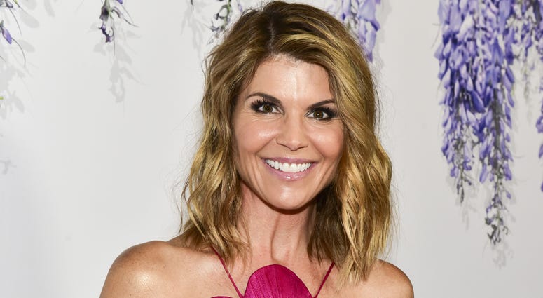 Lori Loughlin Lori Loughlin