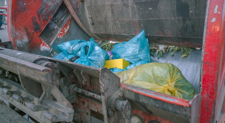 Garbage truck Garbage truck