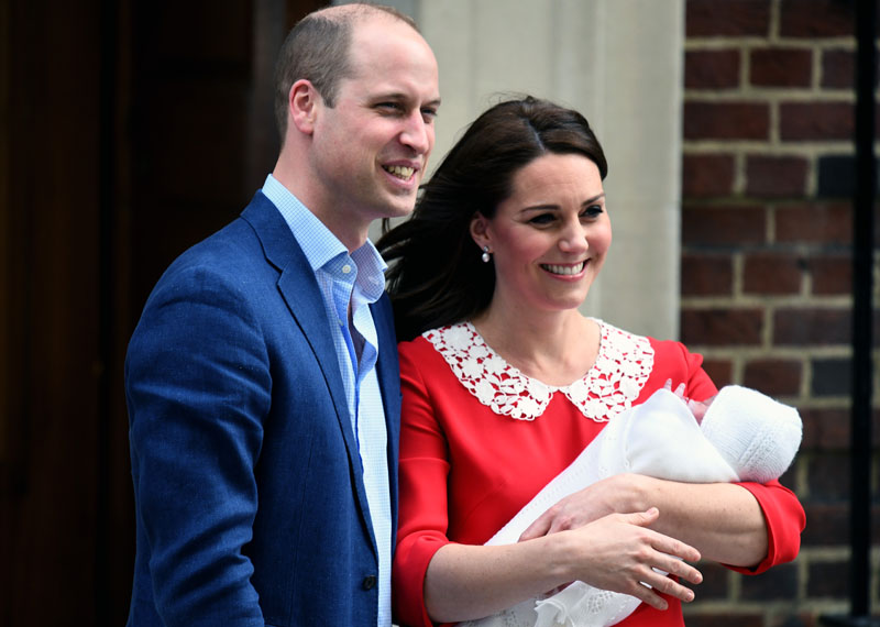 4/23/2018 - Prince William, Duke of Cambridge and Catherine, Duchess of Cambridge leave the Lindo Wing of St. Mary's Hospital in London with their newborn son on April 23, 2018. The baby boy is fifth in line to the throne. 4/23/2018 - Prince William, Duke of Cambridge and Catherine, Duchess of Cambridge leave the Lindo Wing of St. Mary's Hospital in London with their newborn son on April 23, 2018. The baby boy is fifth in line to the throne.