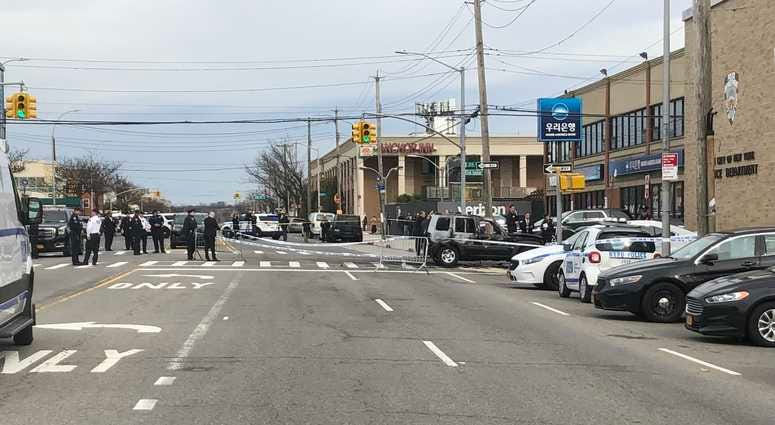 Police shooting Queens Police shooting Queens