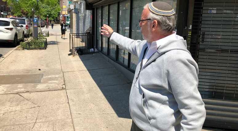 Dov Hikind at the scene. Dov Hikind Jewish boys chased