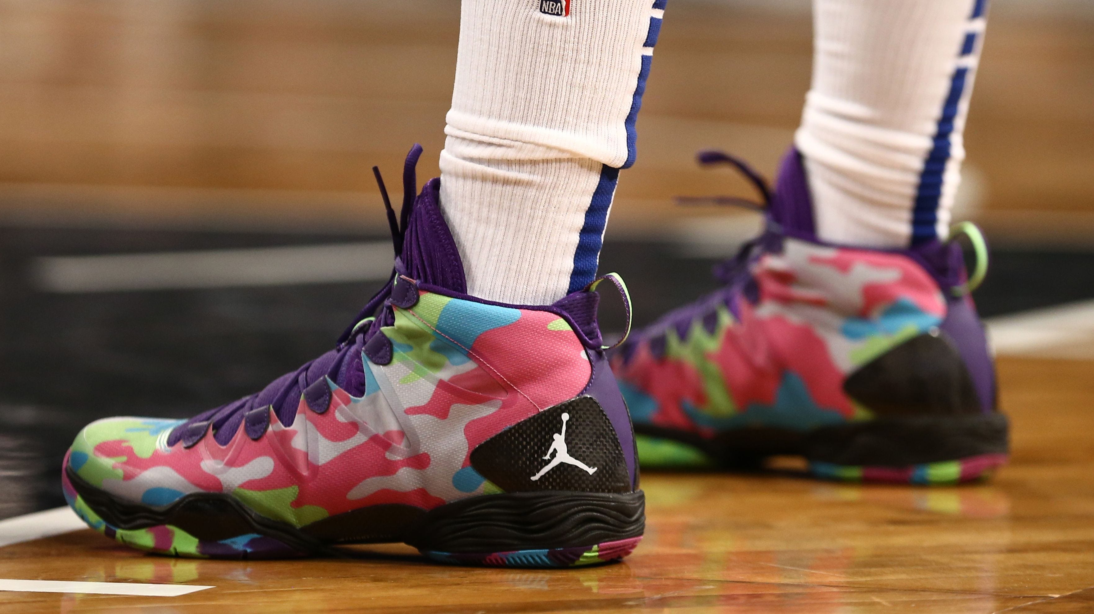 jimmy butler pink shoes