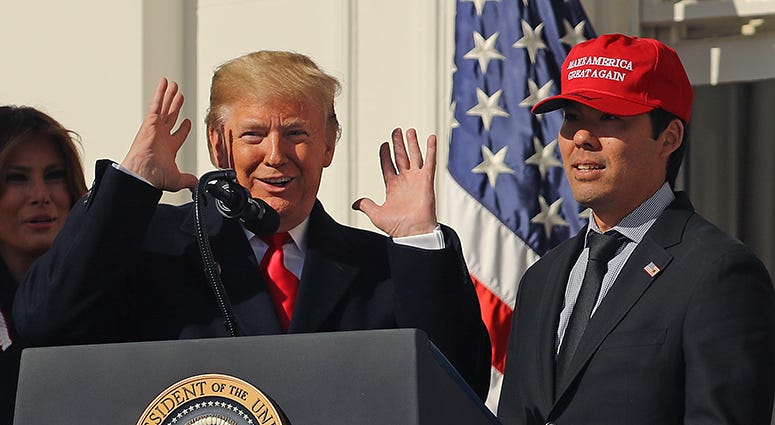 Nationals catcher Kurt Suzuki surprises President Trump by breaking out a 'Make America Great Again' hat during the Nats' White House ceremony Kurt Suzuki Make America Great Again hat