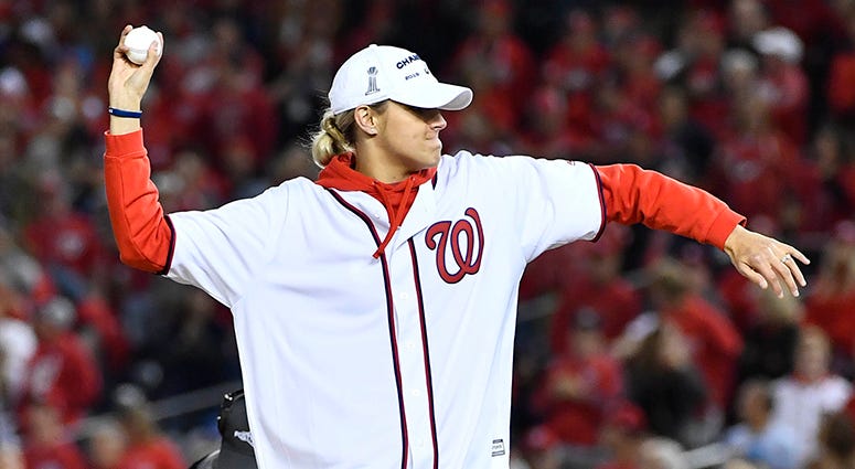 WNBA champion Elena Delle Donne throws out the ceremonial first pitch ahead of Nats-Cardinals Game 4 Elena Delle Donne First Pitch