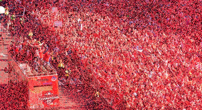 Sea of red at the Nats' World Series parade in D.C. Photos of Nationals' World Series parade are insane