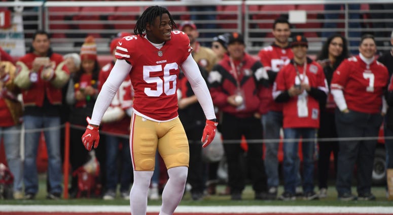 Reuben Foster warms up prior to a Dec. 2017 game as a member of the San Francisco 49ers Reuben_Foster