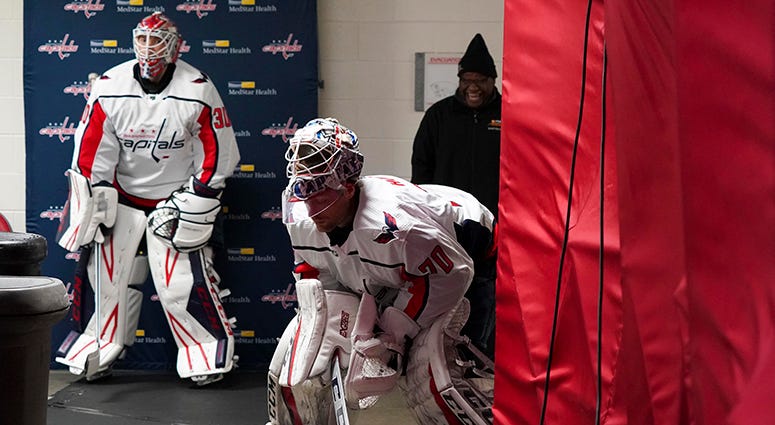 No easy answers for the riddle facing Todd Reirden at goaltender Capitals approaching crossroads between Holtby, Samsonov