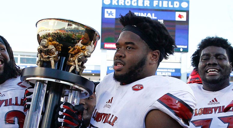 Redskins draft pick Geron Christian (right) Geron_Christian_Redskins