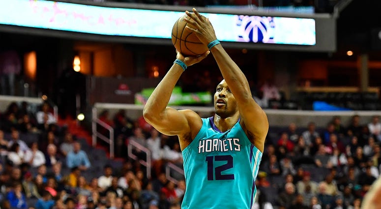 Dwight Howard shoots for the Charlotte Hornets. Dwight_Howard