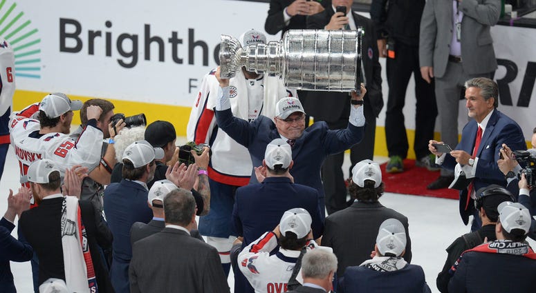 Barry Trotz lifts the Stanley Cup Barry_Trotz_Stanley_Cup