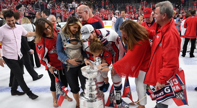 John Carlson shares the Stanley Cup with his family John_Carlson_Family_Stanley_Cup