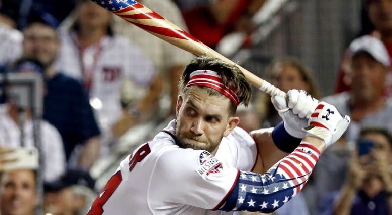 Bryce Harper bats in the MLB Home Run Derby. Bryce_Harper_Nationals
