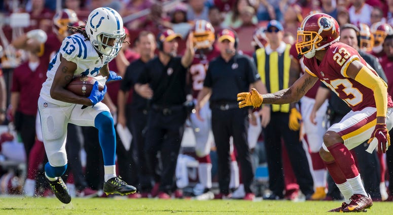 Quinton Dunbar tries to square up T.Y. Hilton TY_Hilton_Quinton_Dunbar