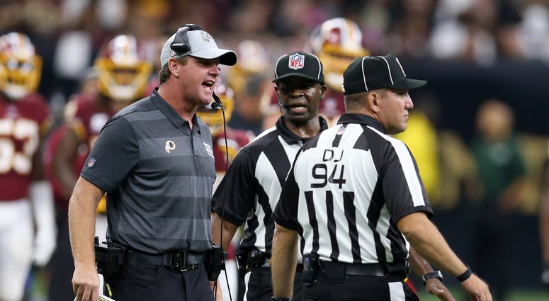Jay Gruden screams at a linesman in the second quarter against the Saints Jay_Gruden_Redskins_Saints