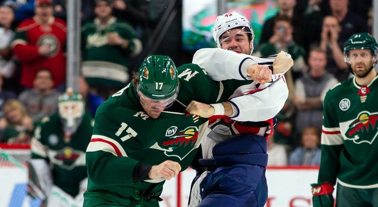 Tom Wilson fights Marcus Foligno in his first game back off suspension Tom_Wilson_Marcus_Foligno_Fight