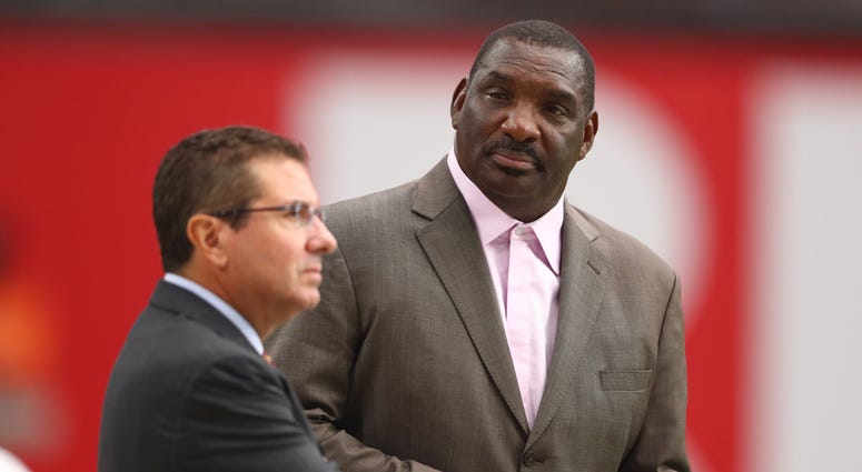 Redskins owner Dan Snyder stands with Super Bowl champion Doug Williams Redskins diehard just wants to see them win before she dies
