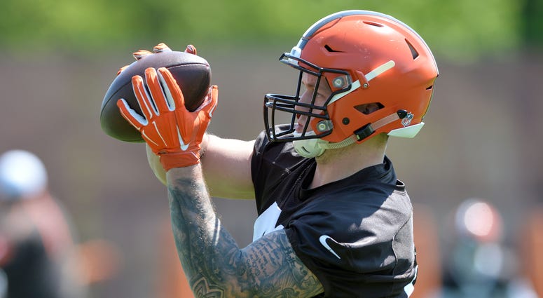 J.P. Holtz catches a pass during a practice with the Browns. JP_Holtz