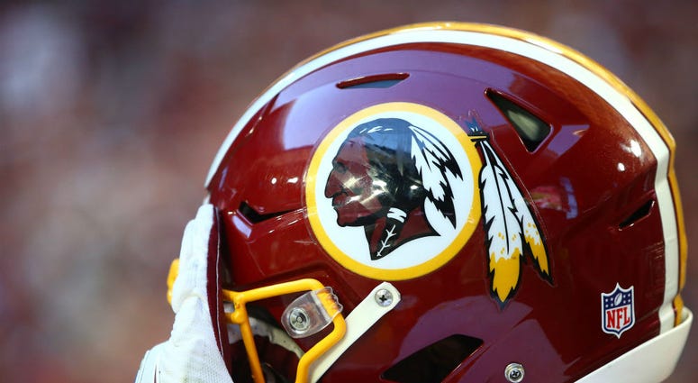 A Redskins helmet. Redskins_logo_Helmet