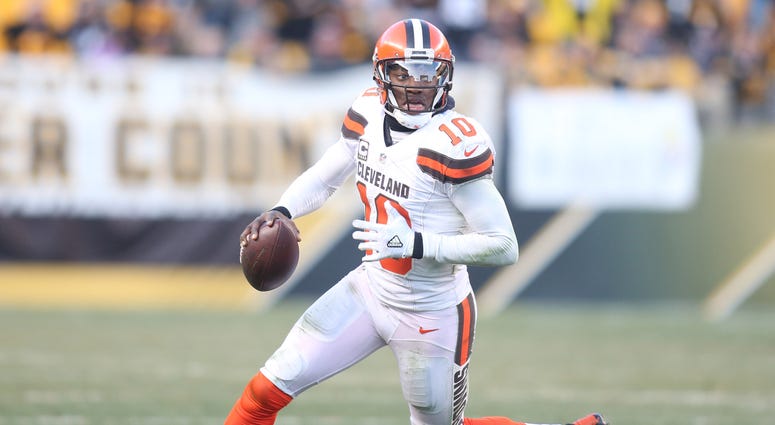 RG3 with the Browns in 2016 RG3_Browns
