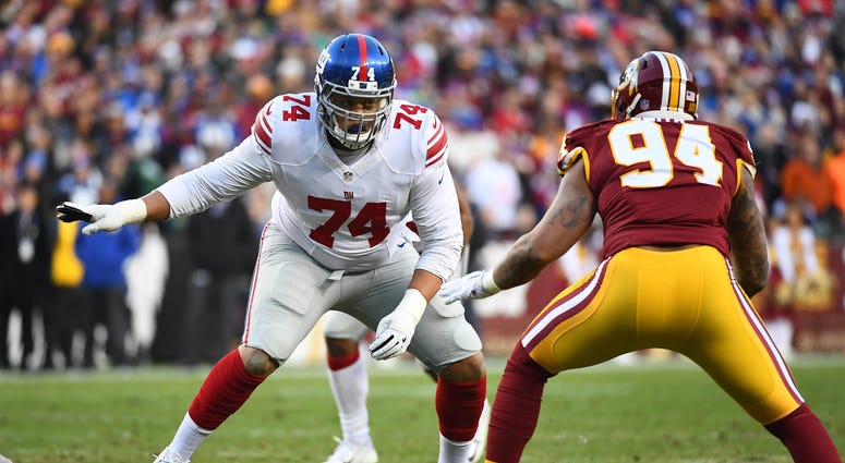 Ereck Flowers appearing in a 2017 game against the Redskins ereck-flowers-redskins