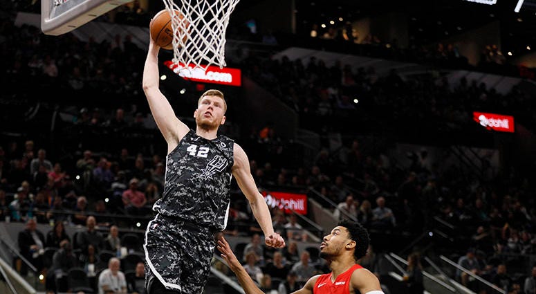 SF Davis Bertans, 6'10" 225 lbs. (Previous Team: Spurs) Davis Bertans Wizards