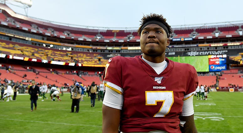 SNIDER: Redskins' huddle isn’t an inner circle Redskins' huddle isn’t an inner circle
