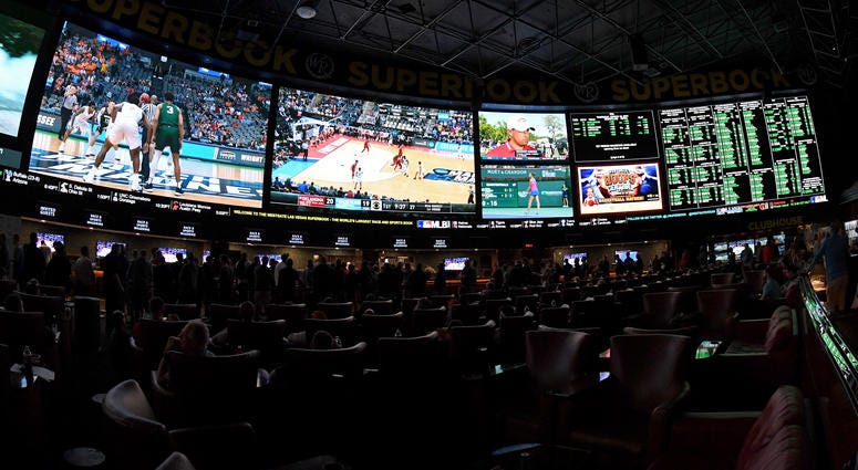 Betters watch the NCAA Tournament at Race & Sports SuperBook in Westgate Las Vegas Resort & Casino Westgate_Superbook_Las_Vegas