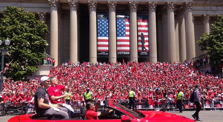 The Junkies stroll past the National Archives Building along Caps' championship parade route The_Sports_Junkies_Capitals_Championship_Parade