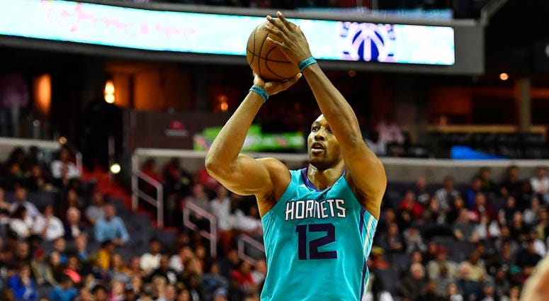 Dwight Howard shoots for the Charlotte Hornets. Dwight_Howard