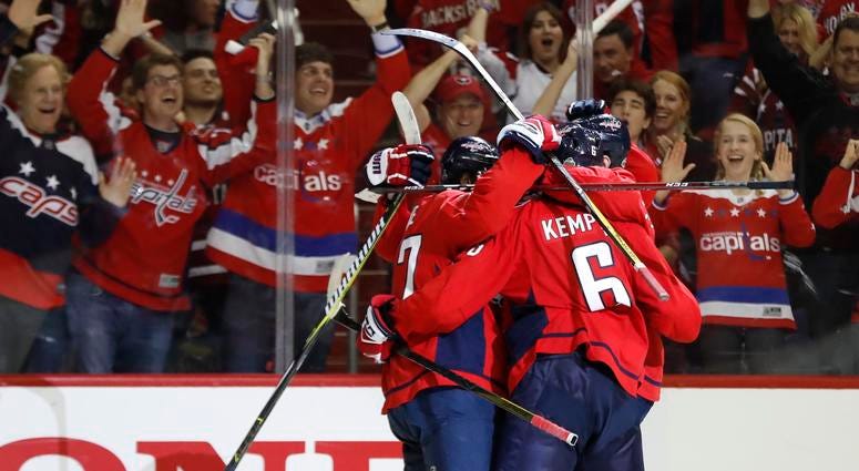 Washington Capitals celebrate after Game 4 victory caps_capitals_celebrate