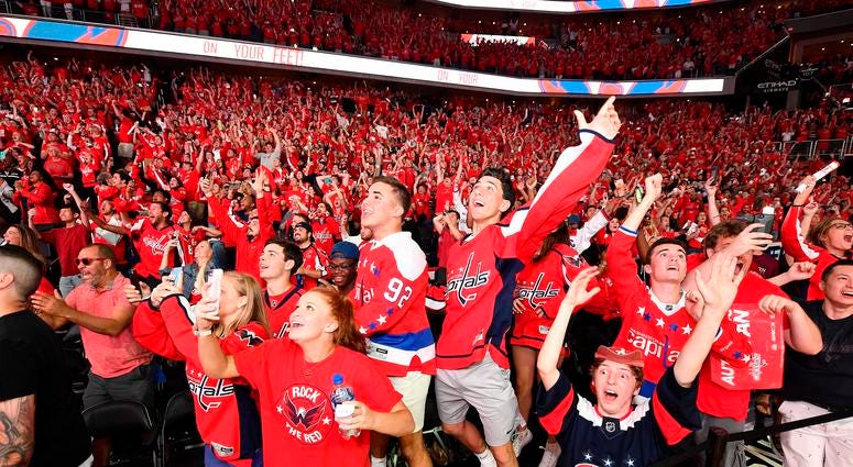 Caps fans celebrate Stanley Cup victory at Capital One Viewing Party Capitals_Fans_Game_5_Viewing_Party