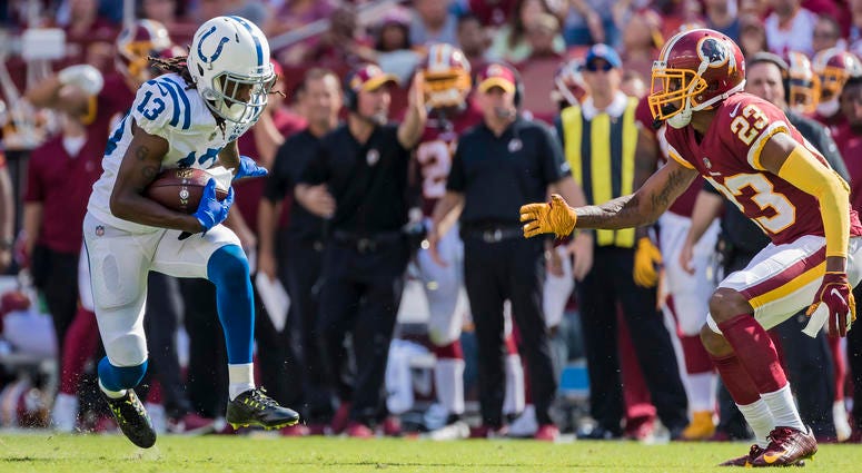 Quinton Dunbar tries to square up T.Y. Hilton TY_Hilton_Quinton_Dunbar