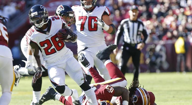 Falcons running back Tevin Coleman runs for a touchdown against the Redskins Redskins_Falcons
