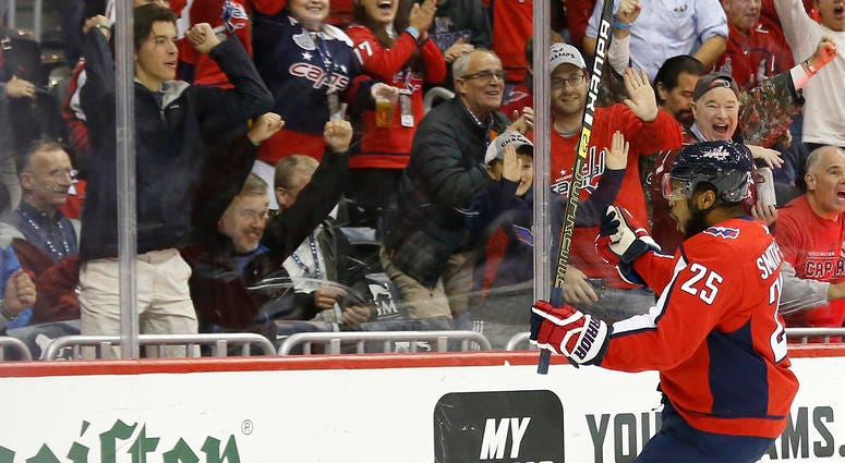 Devante Smith-Pelly celebrates a goal against the Oilers Devante_Smith_Pelly