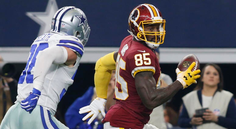 Vernon Davis of the Washington Redskins vernon_davis_redskins