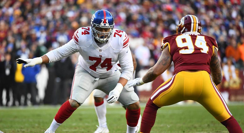 Ereck Flowers appearing in a 2017 game against the Redskins ereck-flowers-redskins