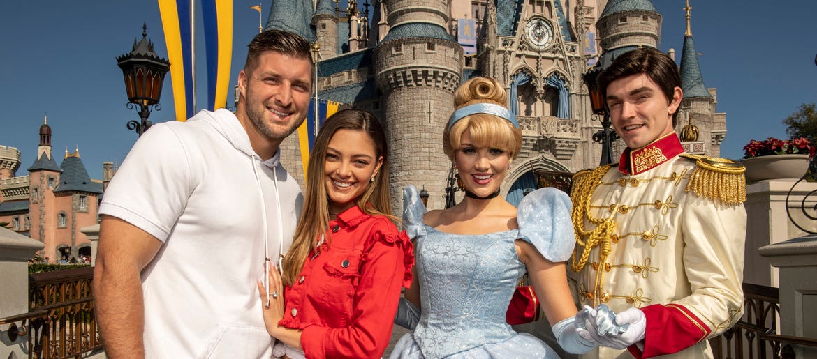 Tim Tebow Is A Married Man Wkis