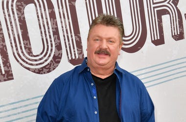 Joe Diffie Dead At 61 From Coronavirus Joe Diffie Dead At 61 From Coronavirus