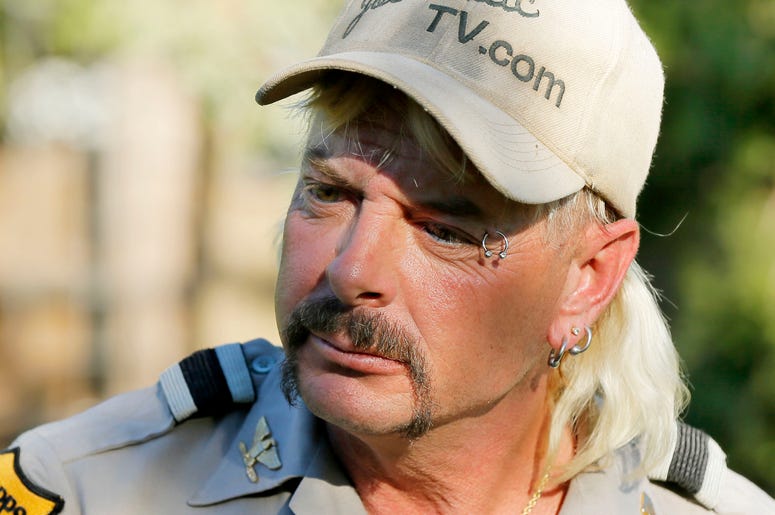The Joe Exotic Halloween Costume Is Here The Joe Exotic Halloween Costume Is Here