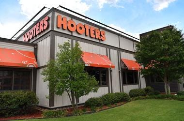 First Responders Eat Free At Hooters Monday First Responders Eat Free At Hooters Monday