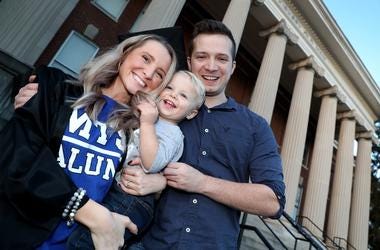 Florida Bill Would Give Parents 3 Months Paid Leave Florida Bill Would Give Parents 3 Months Paid Leave