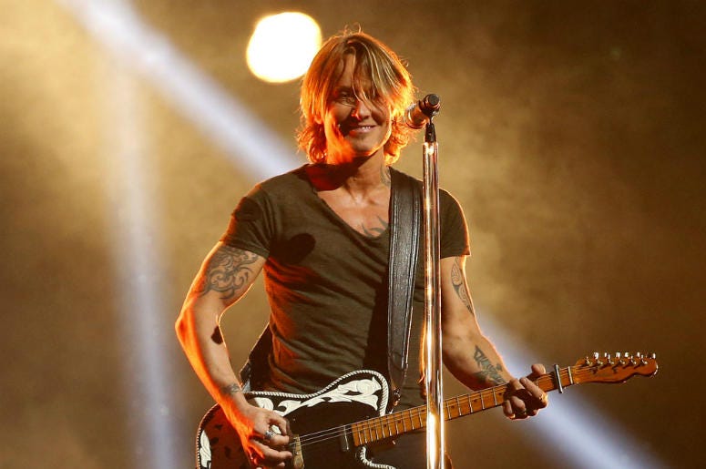 Keith Urban appears on the 52nd Annual CMA Awards Keith Urban appears on the 52nd Annual CMA Awards